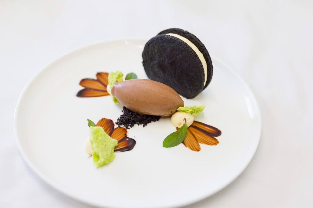 Camellia Restaurant – Oreo _ chocolate _ vanilla cream _ chocolate sorbet