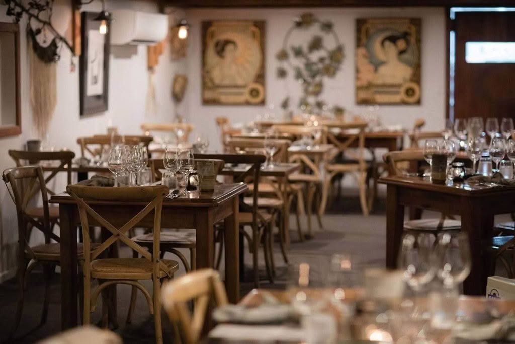 Cuisine-Good-Food-Guide-2024-Bantry-Eatery-Interior.jpg