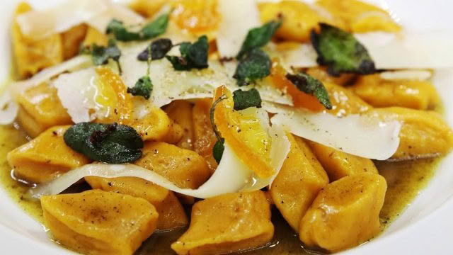 Cuisine-Good-Food-Guide-2024-Capitol-Restaurant-5.jpg