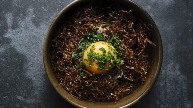 Cuisine-Good-Food-Guide-2024-Solera-Venison-tartare.jpg