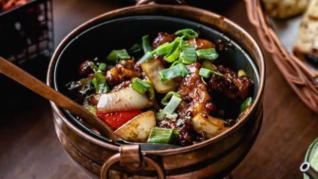 Mumbaiwala-Wall-Cuisine-Good-Food-Guide-4.jpg