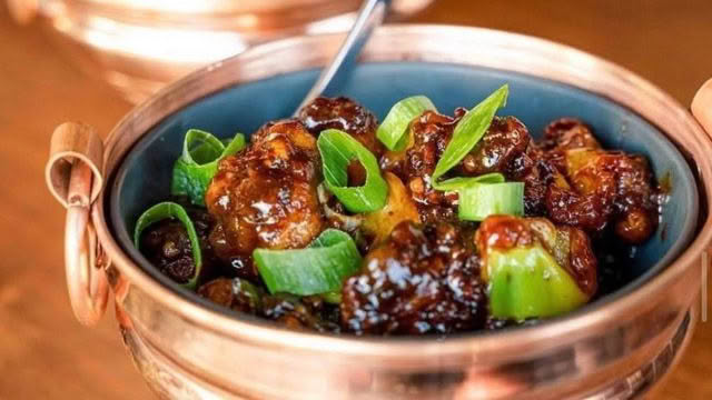 Mumbaiwala-Wall-Cuisine-Good-Food-Guide-5.jpg