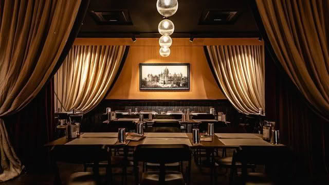 Mumbaiwala-Wall-Cuisine-Good-Food-Guide-8.jpg