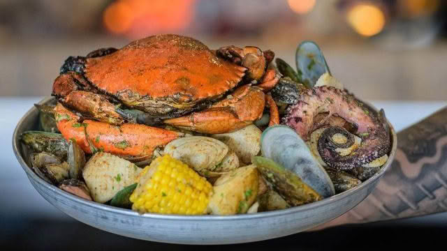 Saltwater-Seafood-Grill-Oyster-Bar-Cuisine-Good-Food-Guide-2024-3.jpg