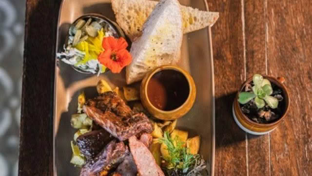 Slam-Club-Cuisine-Good-Food-Guide-2024-3.jpg