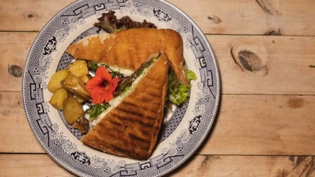 Slam-Club-Cuisine-Good-Food-Guide-2024-4.jpg
